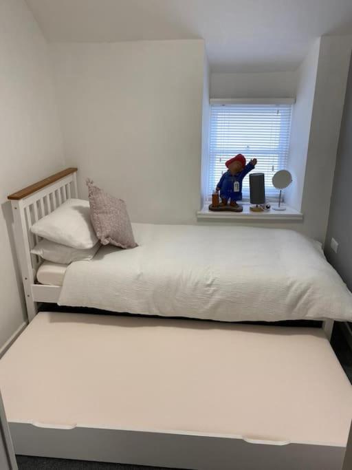 Siop Iwan A Menna Apartman Caernarfon Kültér fotó