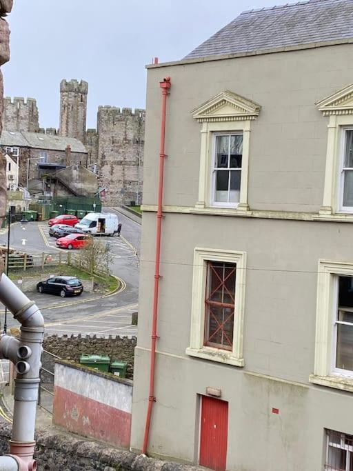 Siop Iwan A Menna Apartman Caernarfon Kültér fotó